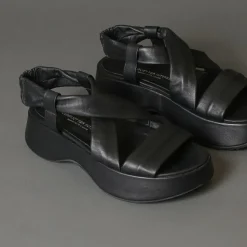Conflict For Interest Filomena 538 Black Fashion