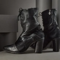 Le Ruemarcel Aku 425 Black Flash Sale