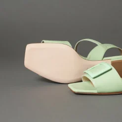 Conflict For Interest Lipsi Mint Fashion